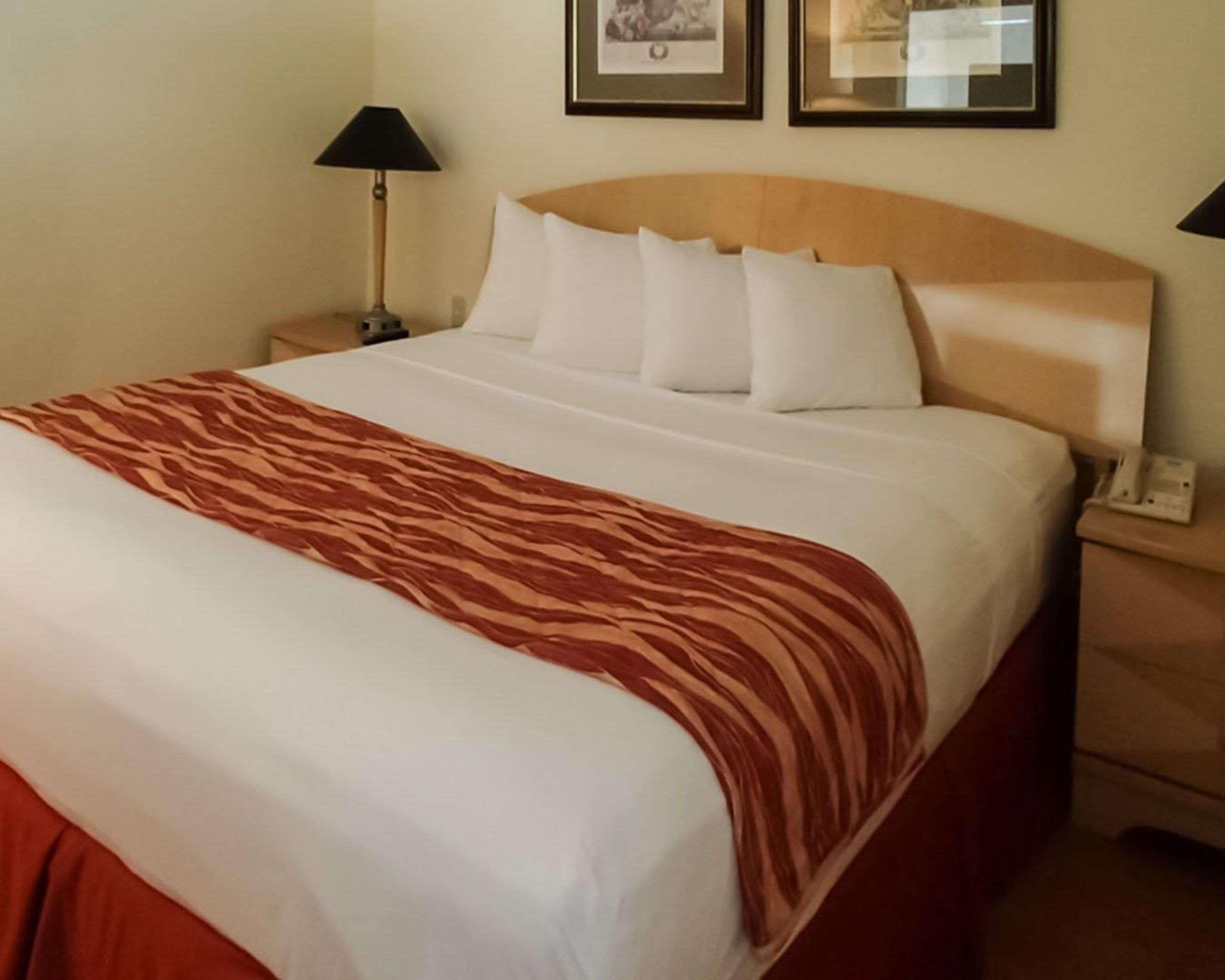 Rodeway Inn South Miami - Coral Gables Exteriör bild