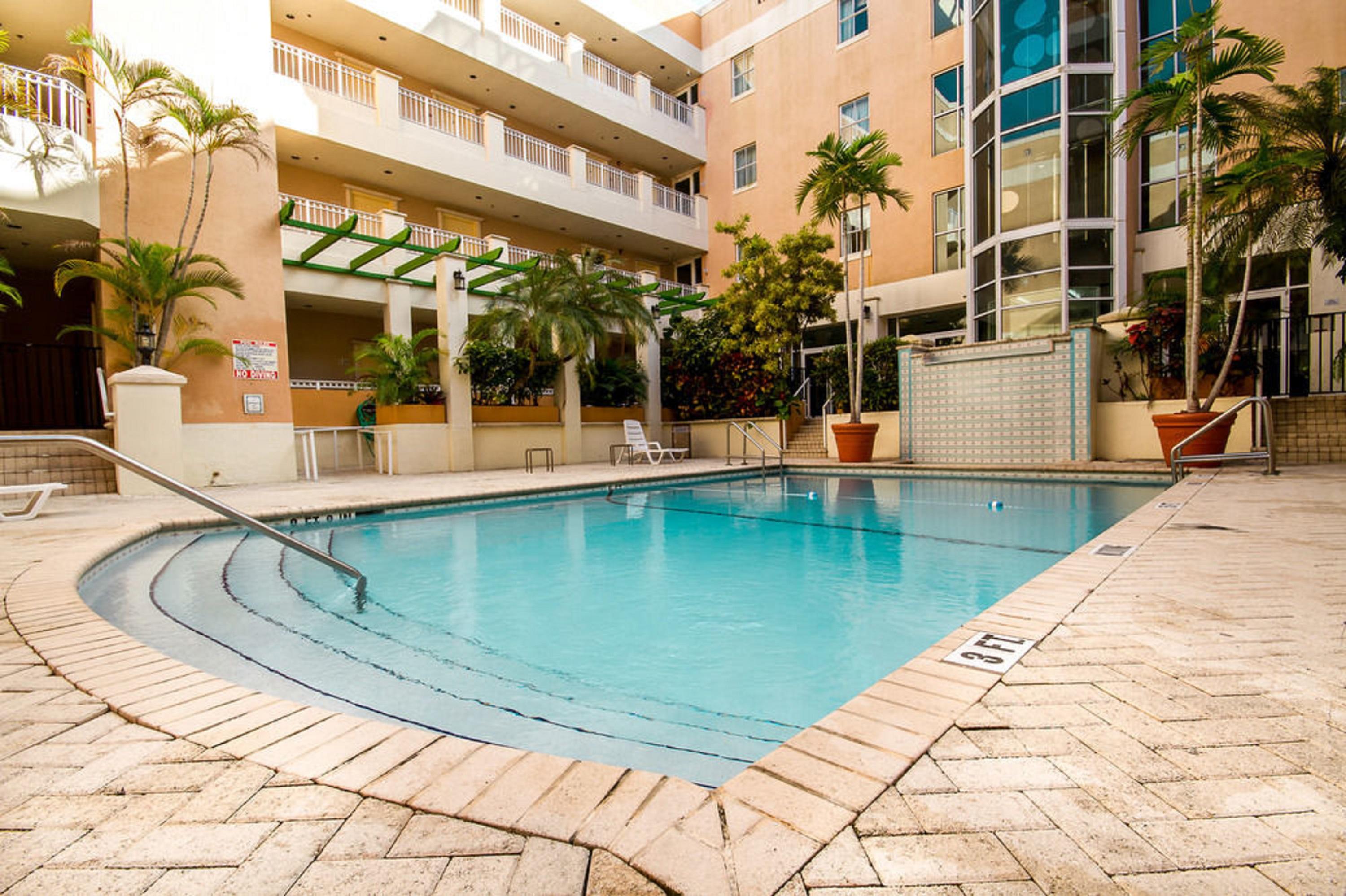 Rodeway Inn South Miami - Coral Gables Exteriör bild