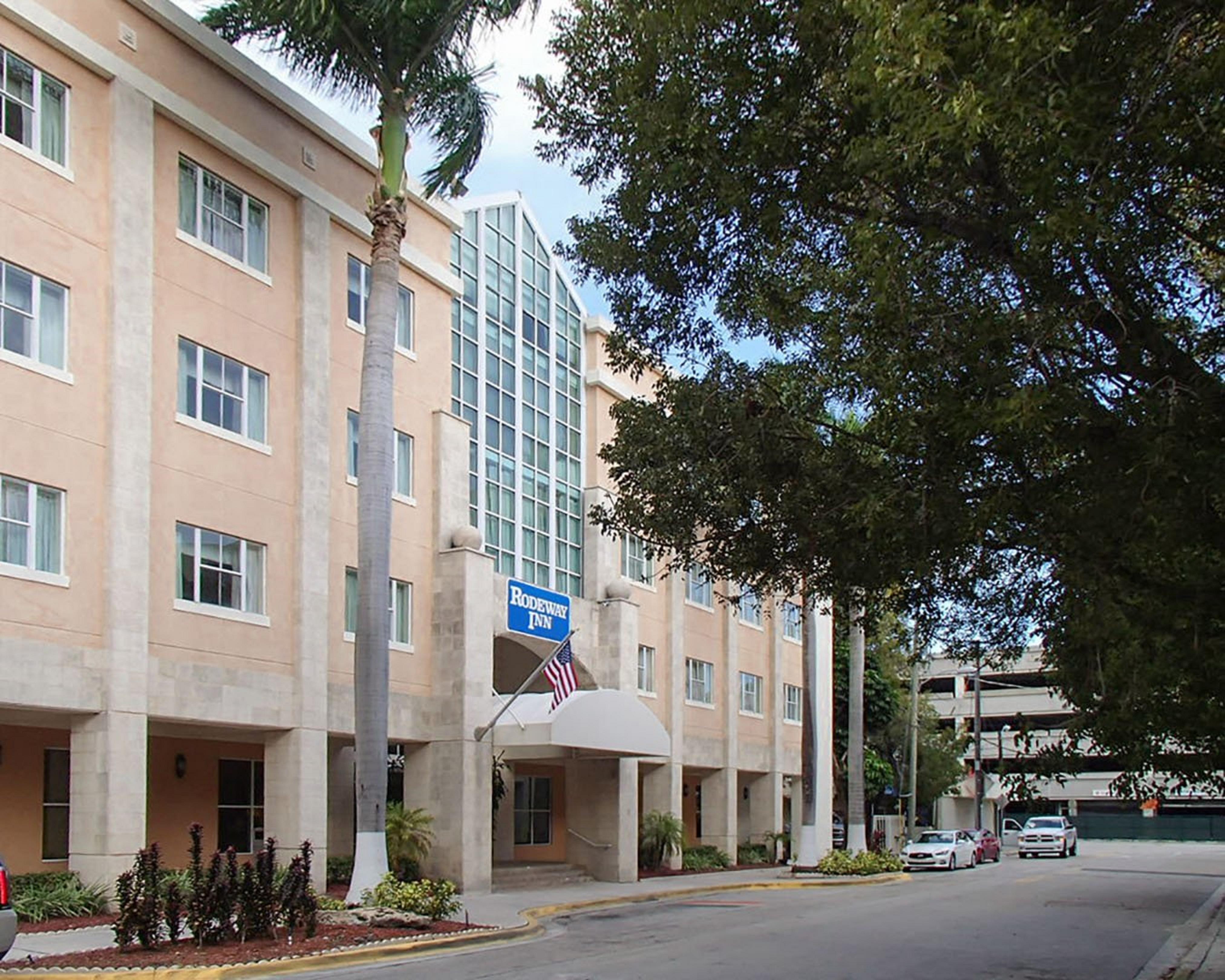 Rodeway Inn South Miami - Coral Gables Exteriör bild