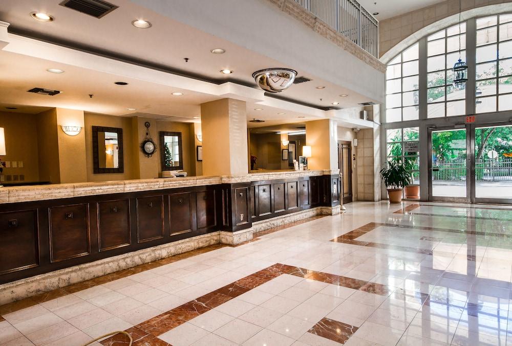Rodeway Inn South Miami - Coral Gables Exteriör bild