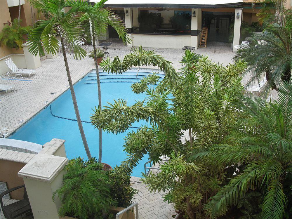 Rodeway Inn South Miami - Coral Gables Exteriör bild